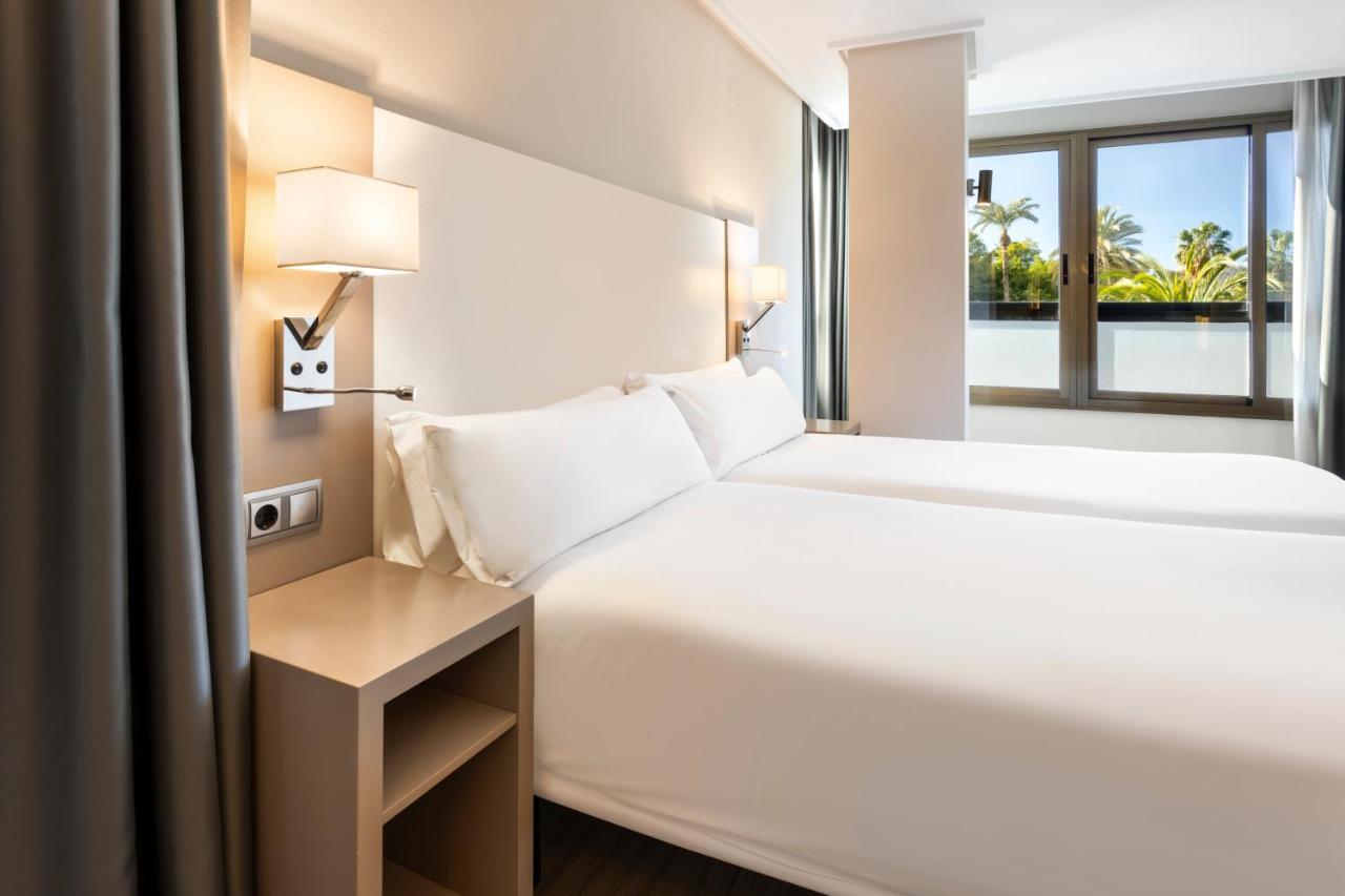 B&B Hotel Cartagena Cartagonova Bagian luar foto