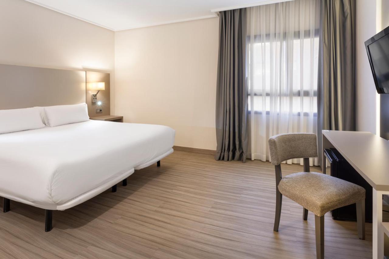 B&B Hotel Cartagena Cartagonova Bagian luar foto